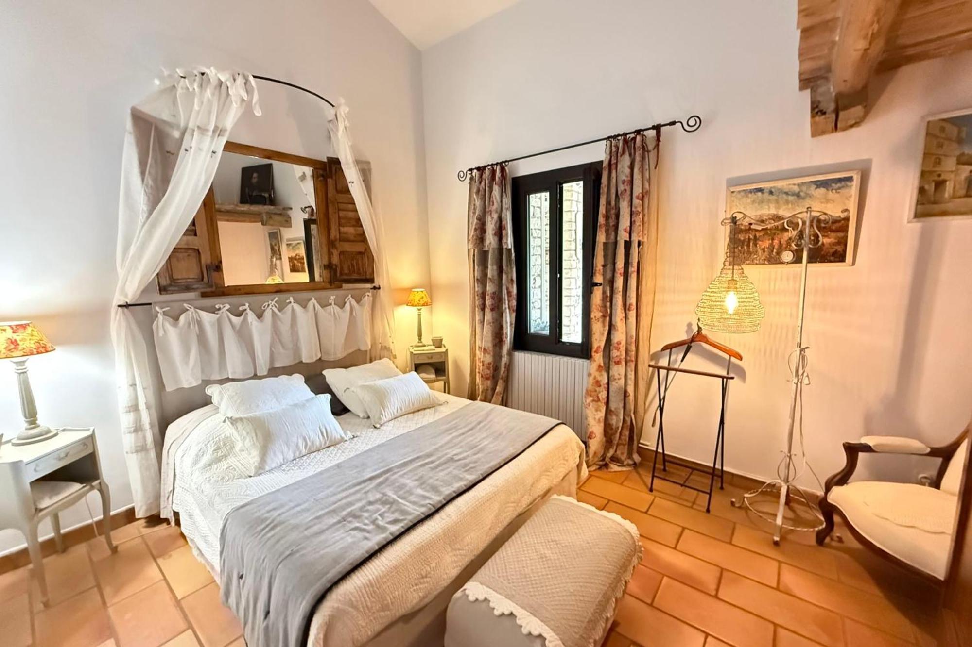 לאקוסט Beautiful Provencal Villa With Pool And Jacuzzi מראה חיצוני תמונה